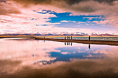 亚洲毛绒绒的性：萌系赛车手登场，幻想赛道上的毛绒竞速新体验-4