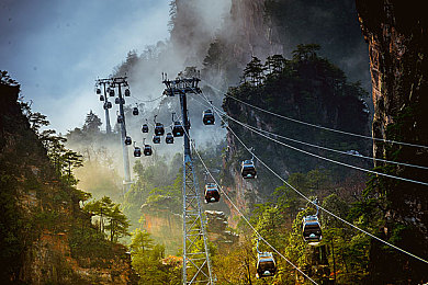 OPPO免费黄色软件：极限竞速地平线5全新攻略，教你打造专属金色超跑涂装-2