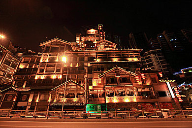 国产色域AV：驾驭光谱能量，在霓虹赛道开启视觉竞速革命-3