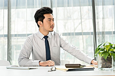 男生的香蕉插入女生的水蜜桃：果香赛道协奏曲，极速漂移协同竞速之旅-4