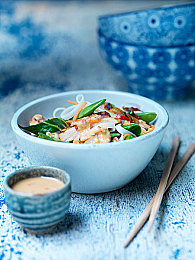 华为手机黄色软件下载：疾驰于都市夜幕，驾驭金黄幻影的终极竞速-3