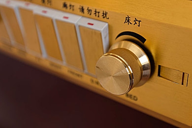 中文av片:国产赛车新作发布,极致视听融合专业驾驶引爆真实赛道体验-4