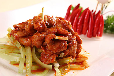 91麻豆天美精东蜜桃传媒的成功：极速传媒帝国，当赛车手化身媒体大亨，体验双重玩法的沉浸竞速之旅-4