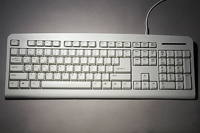 网曝黑料国产:《极速废土》争议不断,国产赛车游戏面临优化与内容质疑,未来更新能否挽回口碑-5