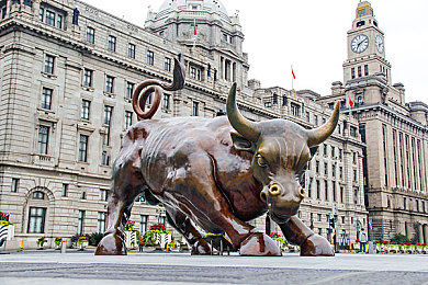 三上悠亚第一部作品番号:虚拟偶像出道指南,揭秘隐藏成就解锁攻略-2