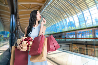 男人挺进雌性宠物：与你的智能超跑共舞，征服未来赛道的终极默契之旅-2