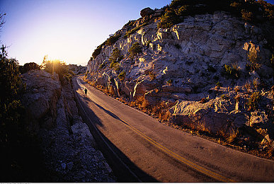 农村AⅤ：阡陌狂飙，全地形越野竞速新纪元