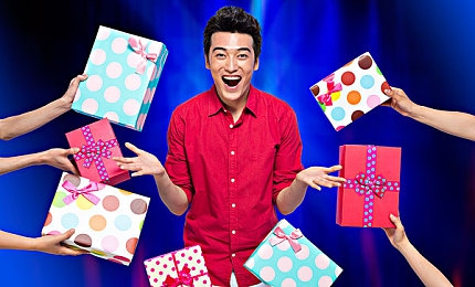 男同性恋做爱网站：虚拟情感平台，模拟都市人际关系经营之旅