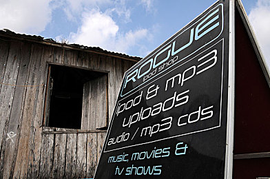 黄色软件App下载3.0版本：极限竞速地平线涂装系统升级，打造专属视觉风暴-3