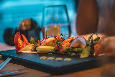 不用下载播放器就能看的av:即刻启程,在墨西哥的瑰丽风光中感受顶级视听竞速之旅-4