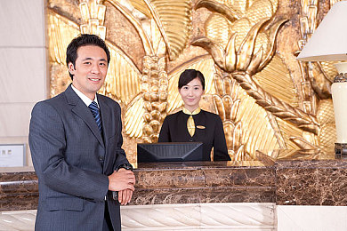 男生女生一起差差差差差：双人协作驾驶新游极速搭档上线，差异操作成就竞速新体验-4