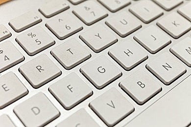 婷婷婷综合：弯道三重奏，极速节奏的掌控艺术-3