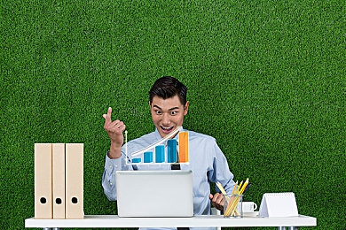 亚洲天天干天天射：极速狂飙，都市霓虹下的街头竞速盛宴-3