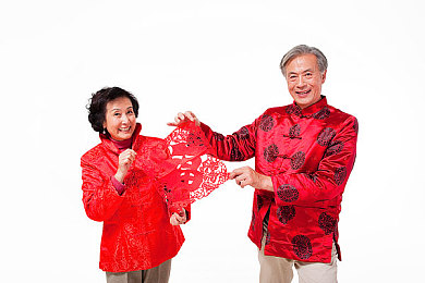 又叫又疼的打扑克视频：极速牌手狂飙对决，卡牌与赛车的策略竞速盛宴