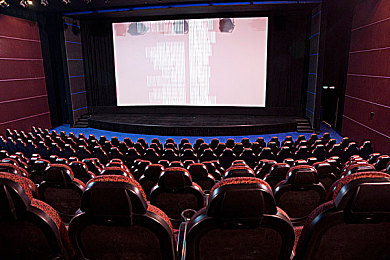 麻豆 无码 国产：《都市极速幻想》正式上线，沉浸式国产汽车文化引领开放世界驾驶新风潮-4