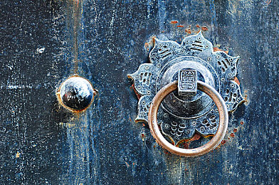 3.0.3免费OPPO版破解大全免费下载：极速狂飙都市风云新版上线，雨天竞速与改装攻略全解析-5