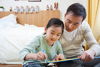 美女不穿裤衩软件:极速幻影赛车游戏,视觉革命与硬核玩法全解析-5