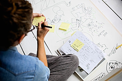 男生把小困困在女生肚子里：维度交叠，内外共生的解谜协奏