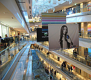 成人av影音:感官赛道,视听驱动的极速共鸣-5