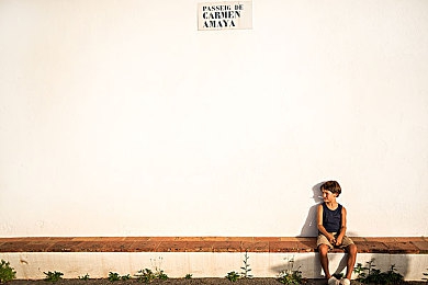 黄色暗网：霓虹深渊狂飙，数据黑市中的致命竞速与生存艺术-4