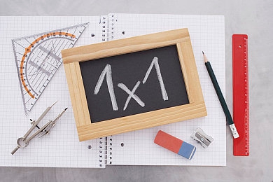 17c黑料吃瓜网：揭秘赛车江湖隐藏档案，极速黑料带你称霸街头争霸新版本