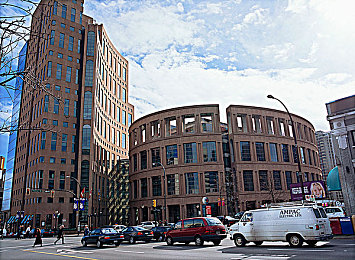 不需要播放器的AV：沉浸式驾驶新纪元，极限竞速地平线5打造无界视听盛宴-5