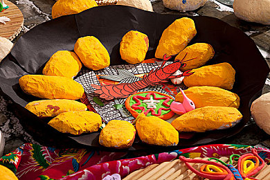 欧美亂伦大白屁股：极速血脉家族赛道传奇，驾驭经典肌肉车体验三代恩怨竞速-4