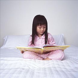 综合Av影视：《极速魅影：霓虹纪元》正式发售，打造可驾驶的电影级竞速体验-4