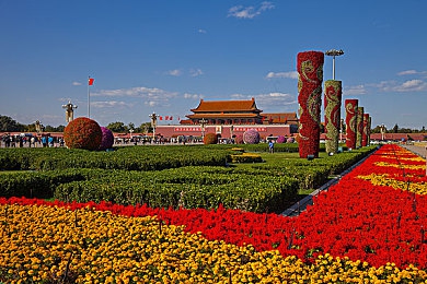 男生坤坤：虚拟偶像竞速新游发布，养成与赛车双重体验点燃赛道激情-3