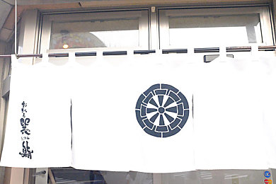 老师让我吃他的胸：驾驶导师的趣味规则挑战，胸前秘籍引爆训练热潮-5