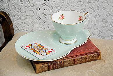 黄色软件下载一天无限次3.30：金色闪电，二十四小时无限赛道狂欢-5