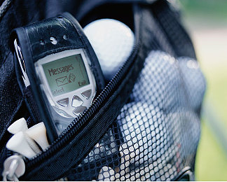 11月电子厂全景沟厕：赛博废土，钢铁迷宫中的改装竞速突围记-3