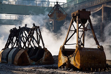 色多多s：霓虹赛道上的视觉狂欢，色彩解谜与竞速的创意融合-3