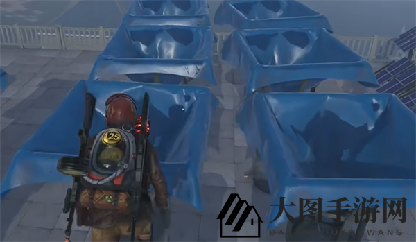 《七日世界》集雨器污水取出步骤